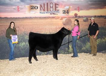 Early Junior Heifer Calf Champion